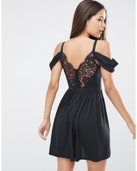 Черное кружевное платье от Asos