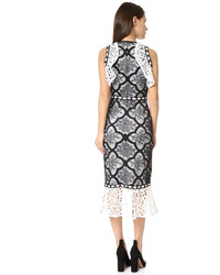 Черное кружевное платье от Alexis