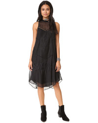 Черное кружевное платье от Haute Hippie