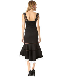 Черное кружевное платье от Alexis