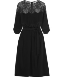 Черное кружевное платье от Vanessa Seward