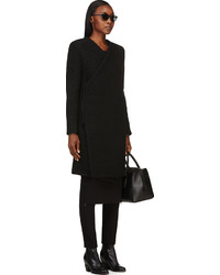 Женское черное пальто букле от Rad Hourani