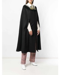 Черное пальто-накидка с украшением от Gucci