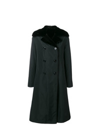 Черное пальто с меховым воротником от Liska