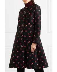 Женское черное пальто с цветочным принтом от Lela Rose