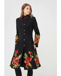 Женское черное пальто с цветочным принтом от Yukostyle