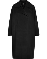 Женское черное пальто от Agnona
