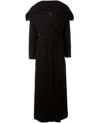 Женское черное пальто от Agnona