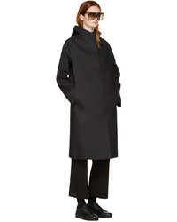 Женское черное пальто от MACKINTOSH