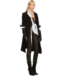 Женское черное пальто от Ann Demeulemeester