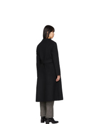 Женское черное пальто от The Loom