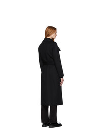 Женское черное пальто от Mackage