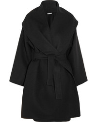 Женское черное пальто от Bottega Veneta