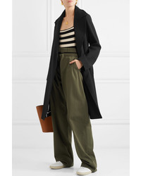 Женское черное пальто от Bassike