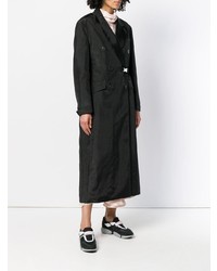 Женское черное пальто от Prada