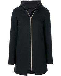 Женское черное пальто от Herno