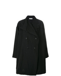 Женское черное пальто от Issey Miyake
