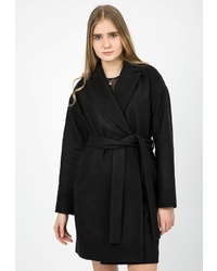 Женское черное пальто от Madlen