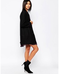 Женское черное пальто от Pepe Jeans