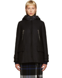 Женское черное пальто от Moncler