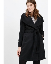 Женское черное пальто от Wallis