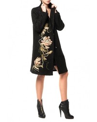 Женское черное пальто от Yukostyle