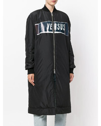 Женское черное пальто от Versus