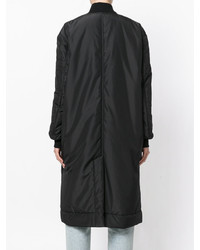 Женское черное пальто от Versus