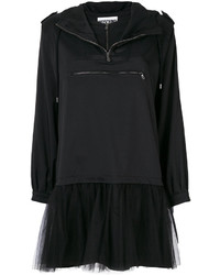 Черное платье из фатина от Moschino