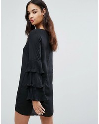 Черное платье прямого кроя с рюшами от Missguided