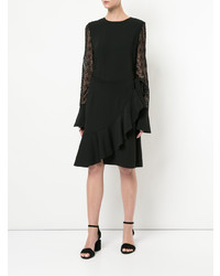 Черное платье прямого кроя с рюшами от Goen.J