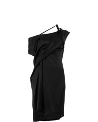 Черное платье прямого кроя от Ann Demeulemeester