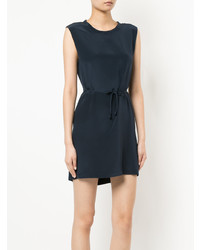 Черное платье прямого кроя от Kacey Devlin