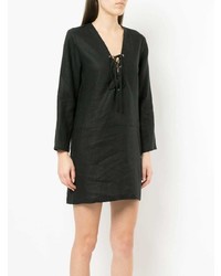 Черное платье прямого кроя от Matin