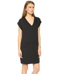 Черное платье прямого кроя от Vince