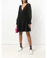 Черное платье прямого кроя от Stella McCartney