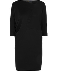 Черное платье прямого кроя от Vivienne Westwood