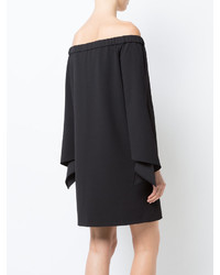 Черное платье с открытыми плечами от Tibi
