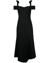 Черное платье с открытыми плечами от Rebecca Vallance