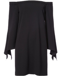 Черное платье с открытыми плечами от Tibi
