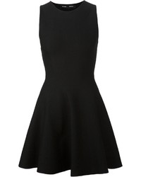 Черное платье с плиссированной юбкой от Proenza Schouler