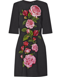 Черное платье с принтом от Dolce & Gabbana