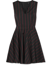 Черное платье с пышной юбкой в вертикальную полоску от Versus Versace