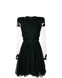 Черное платье с пышной юбкой с украшением от Parlor