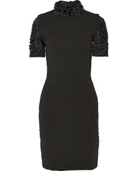 Черное платье с цветочным принтом от Fendi