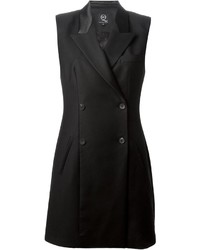 Черное платье-смокинг от McQ by Alexander McQueen