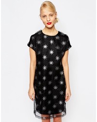 Черное платье со звездами от Love Moschino
