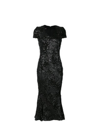 Черное платье-футляр с вышивкой от Talbot Runhof