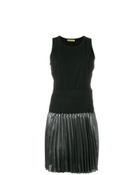 Черное платье-футляр со складками от Versace Jeans