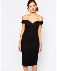 Черное платье-футляр от Bardot